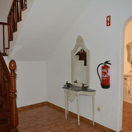 Villa Paraiso - 4 Bedrooms And Pool Albufeira Exterior photo