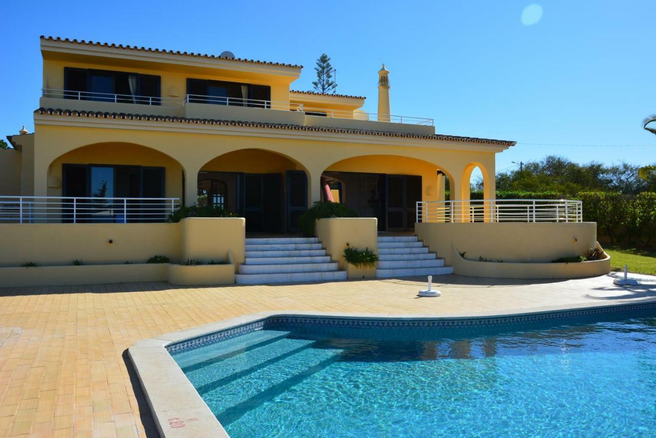 Villa Paraiso - 4 Bedrooms And Pool Albufeira Exterior photo